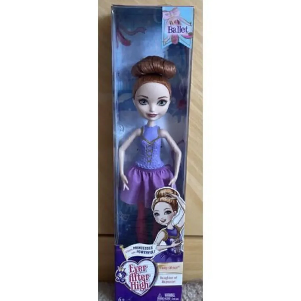 Ever After High Holly O'Hair Daughter Of Rapunzel Ballet DTL10 11 Doll NIB